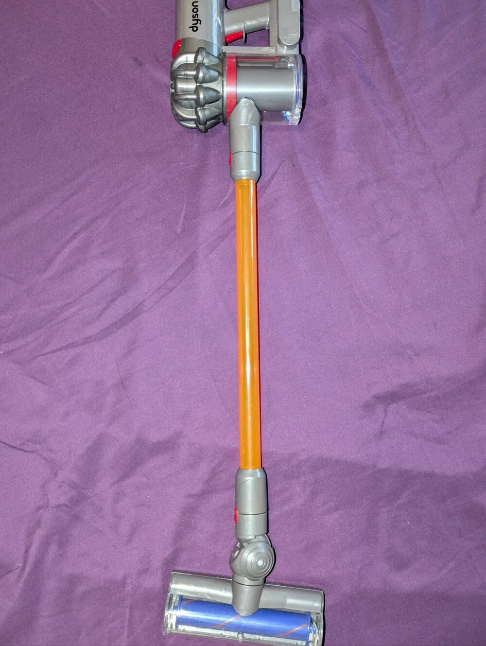 Dyson cord free